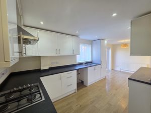 Kitchen/diner- click for photo gallery